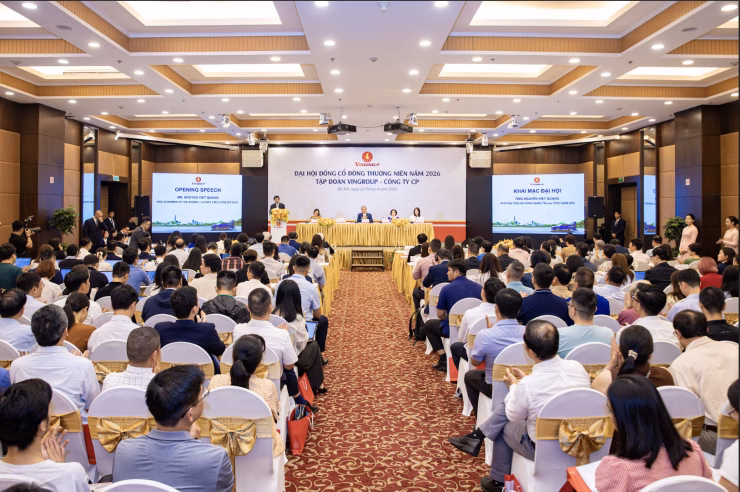Chủ tịch Phạm Nhật Vượng khẳng định Vingroup luôn sẵn sàng đóng góp nguồn lực khi Nhà nước điều động cho các dự án trọng điểm quốc gia.